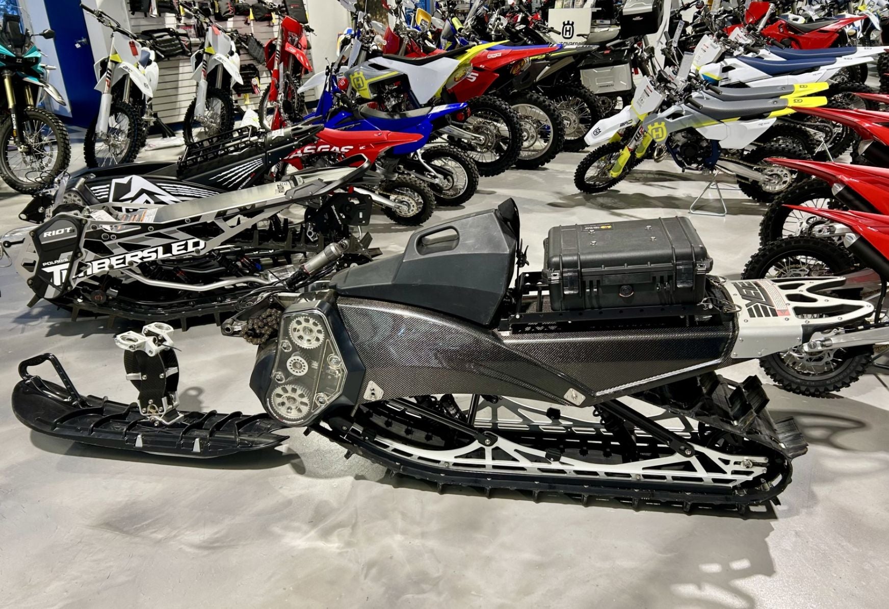 2017 (PREOWNED) YETI 129 C/W KTM Fit Kit