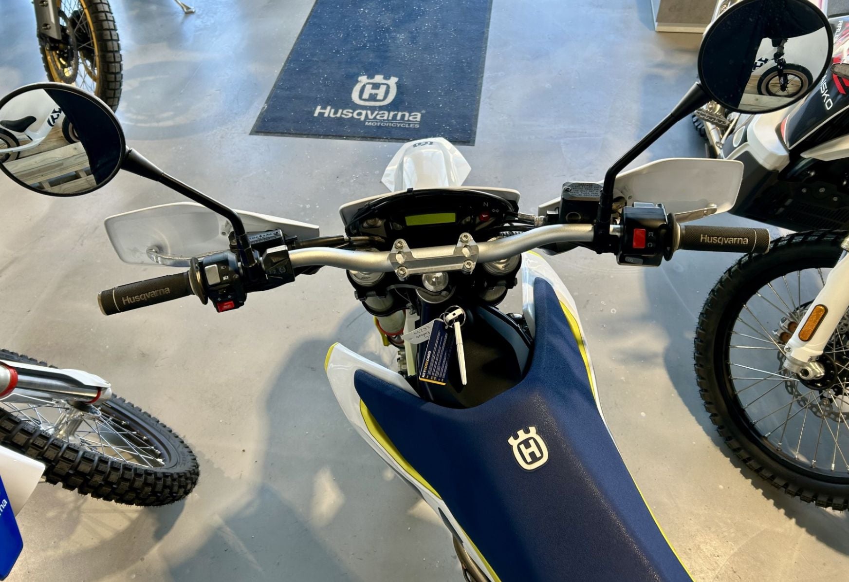 2022 (PREOWNED) Husqvarna 701 Enduro