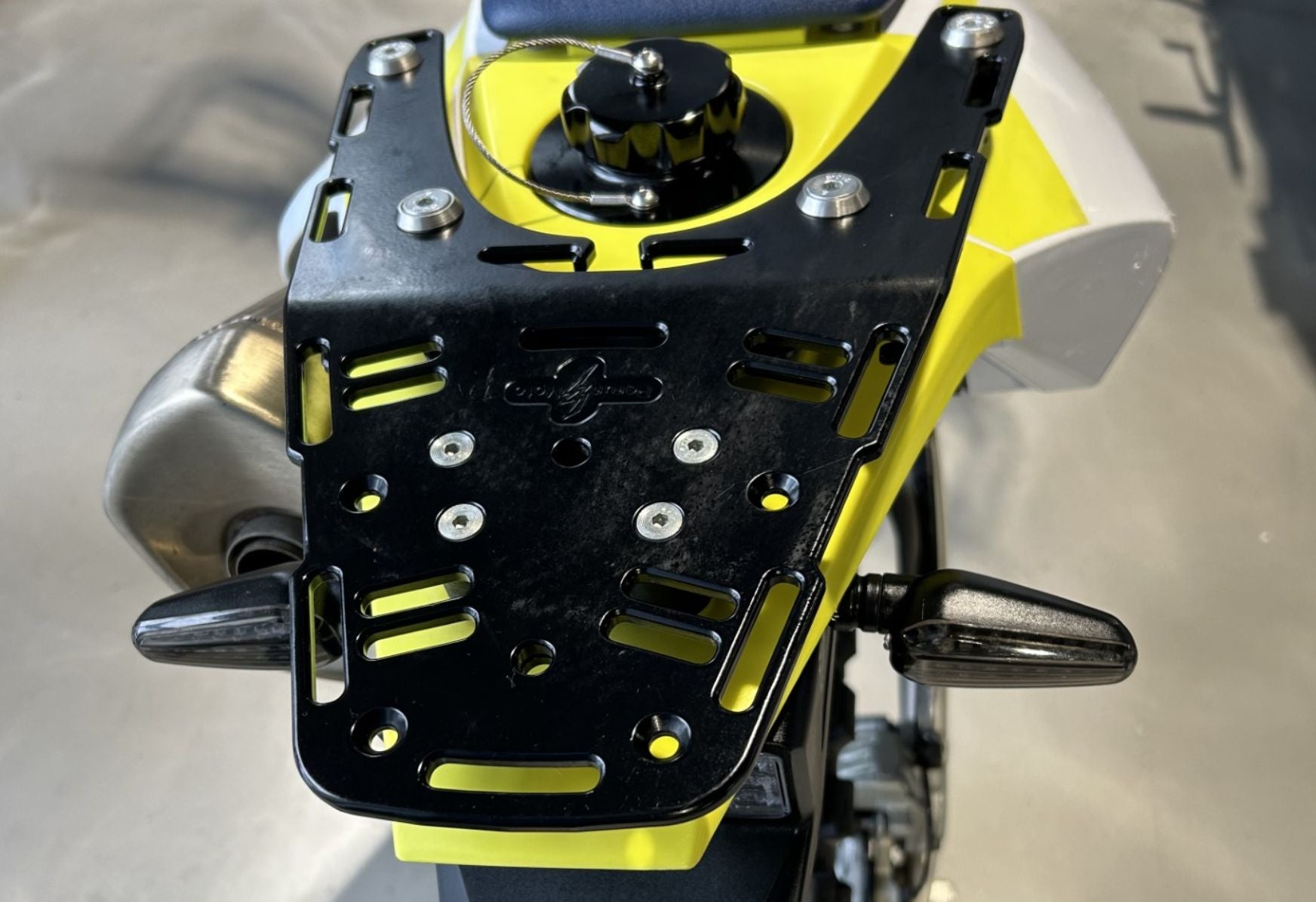 2023 (PREOWNED) 701 Enduro