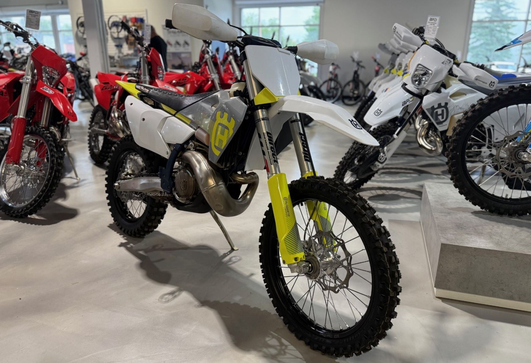 2024 (Pre-Owned) Husqvarna TX 300