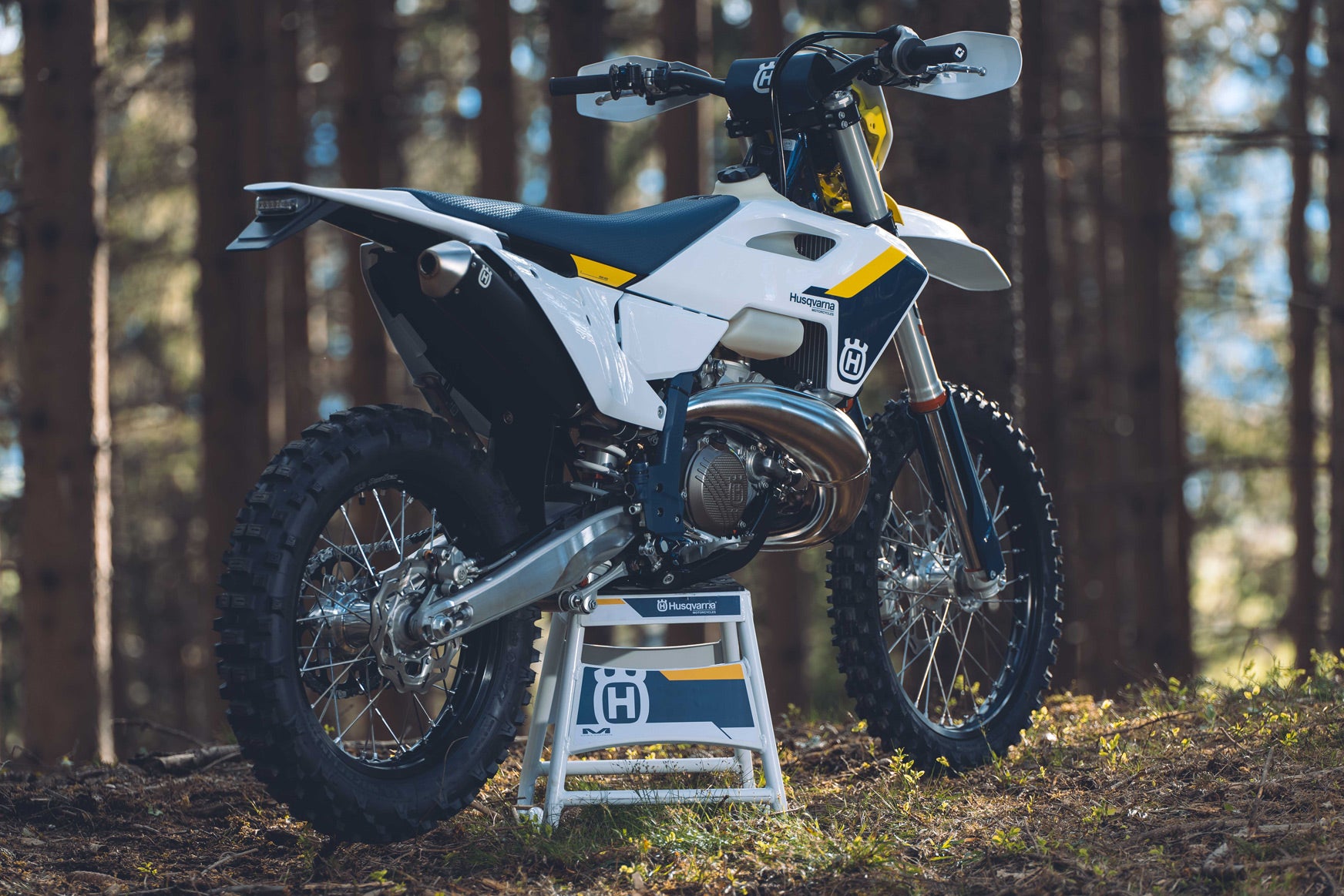 2025 Husqvarna TE 300