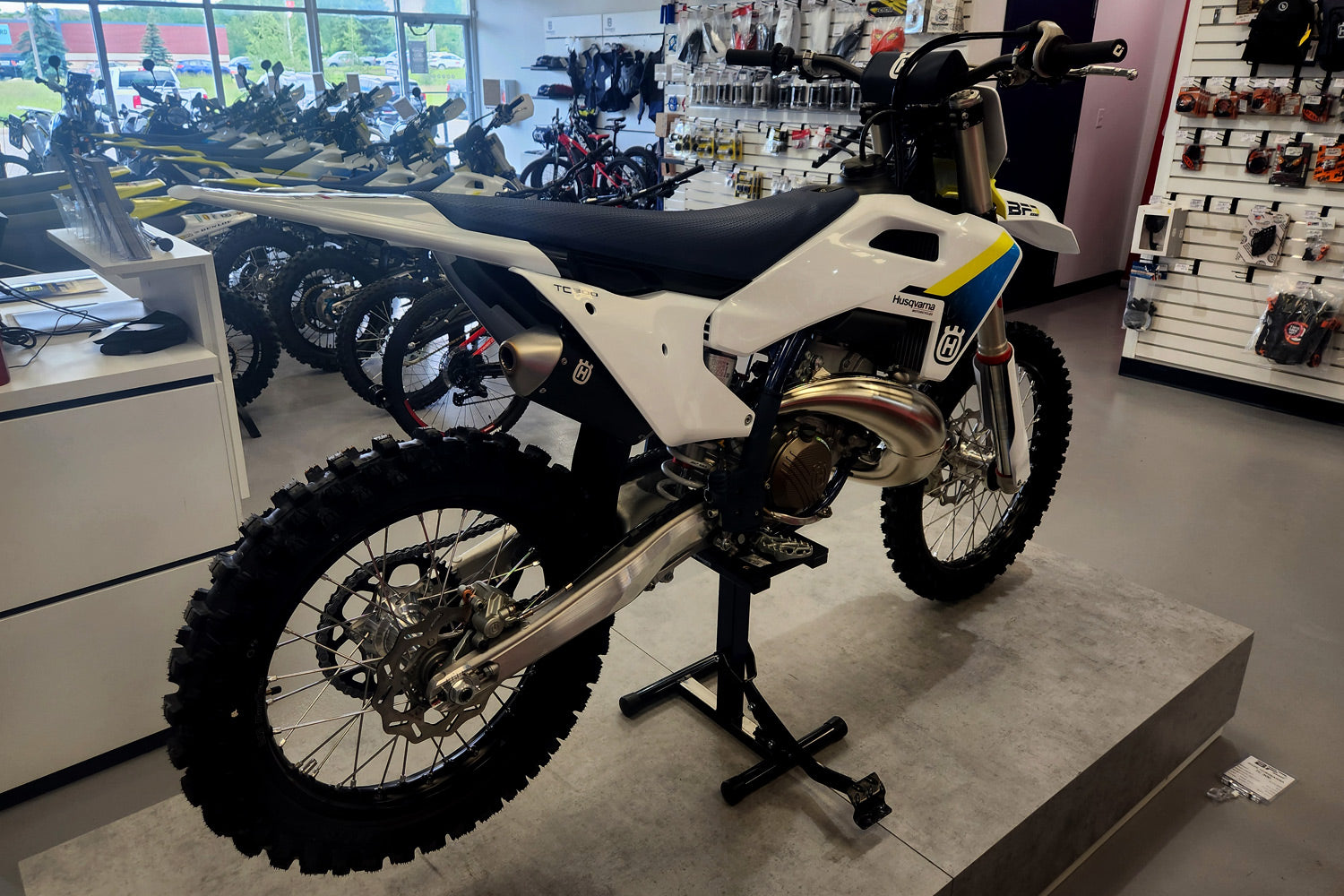 2025 Husqvarna TC 300