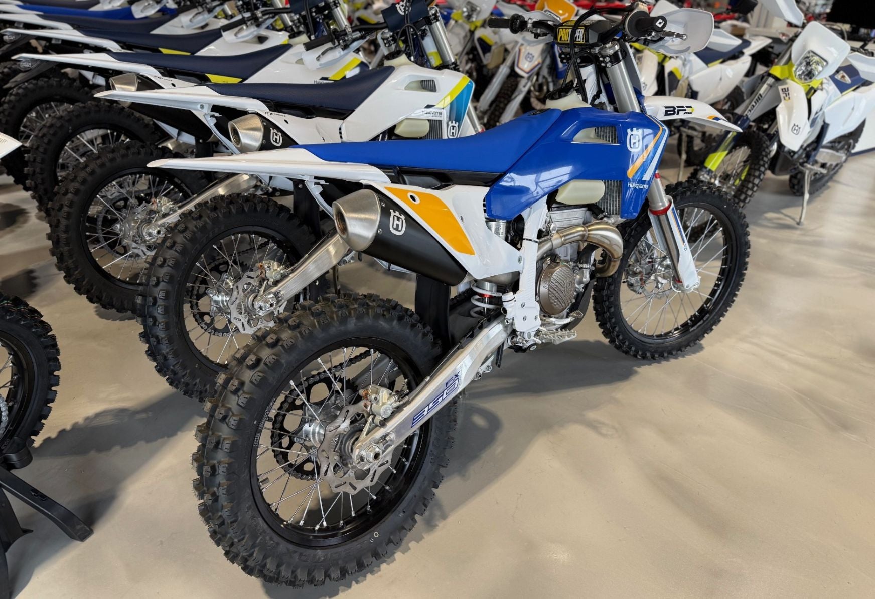 2025 Husqvarna FX 350 Heritage