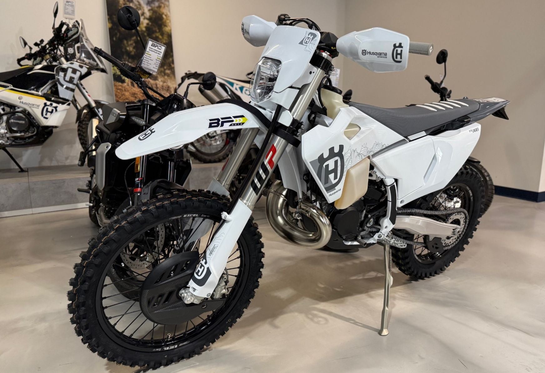 2025 Husqvarna TE 300 Pro