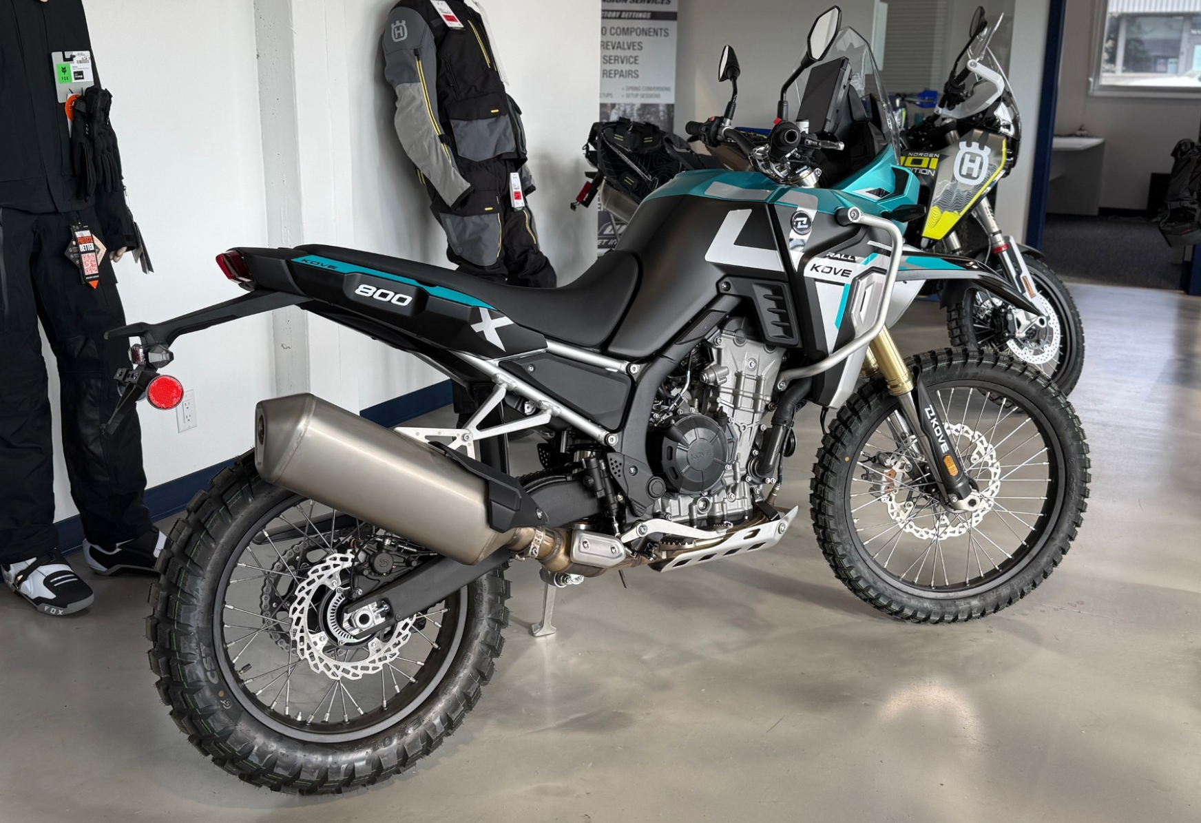 2025 KOVE 800X RALLY ADVENTURE