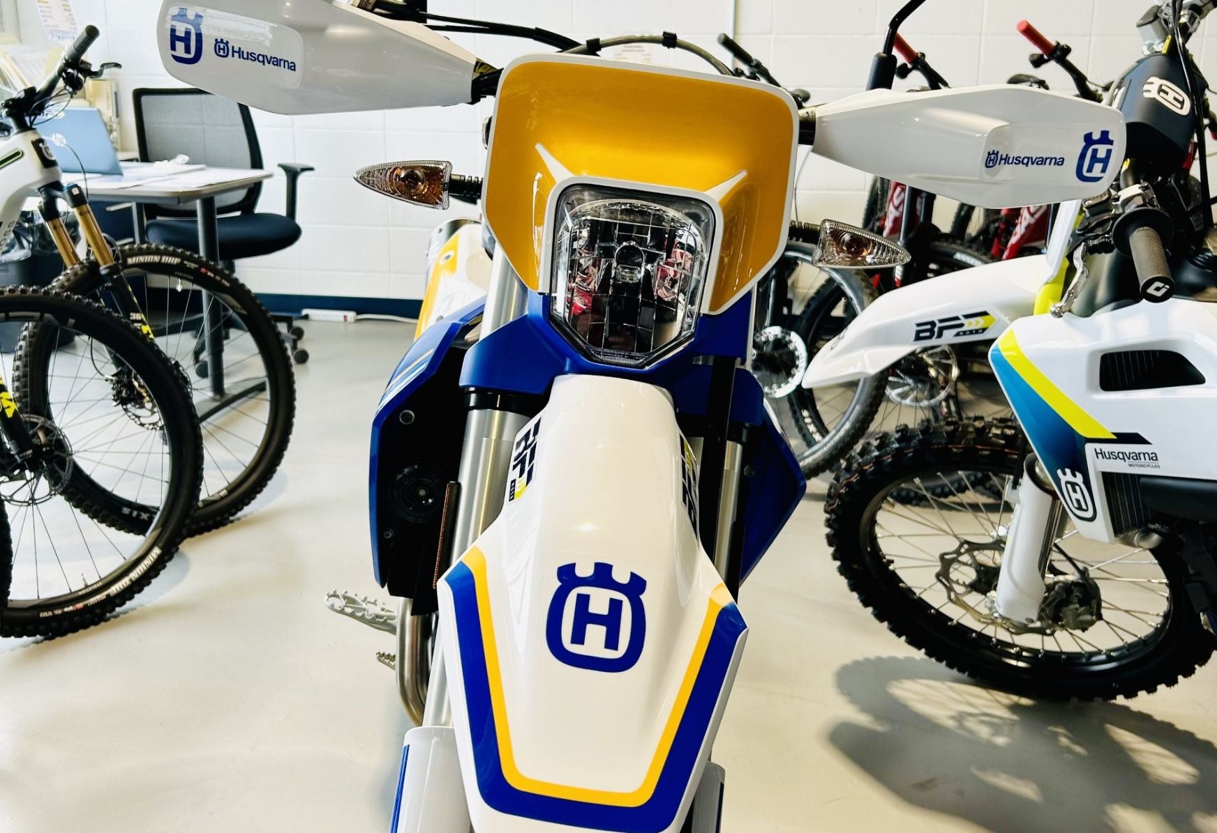 2025 Husqvarna FE 350s Heritage