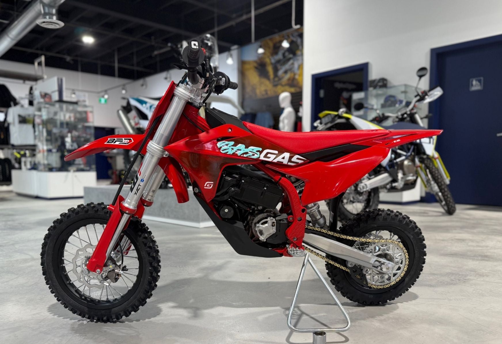 2025 GASGAS MC-E 5