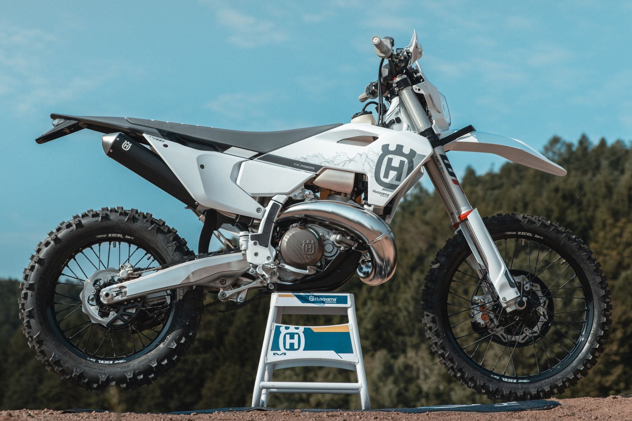 2025 Husqvarna TE 300 Pro