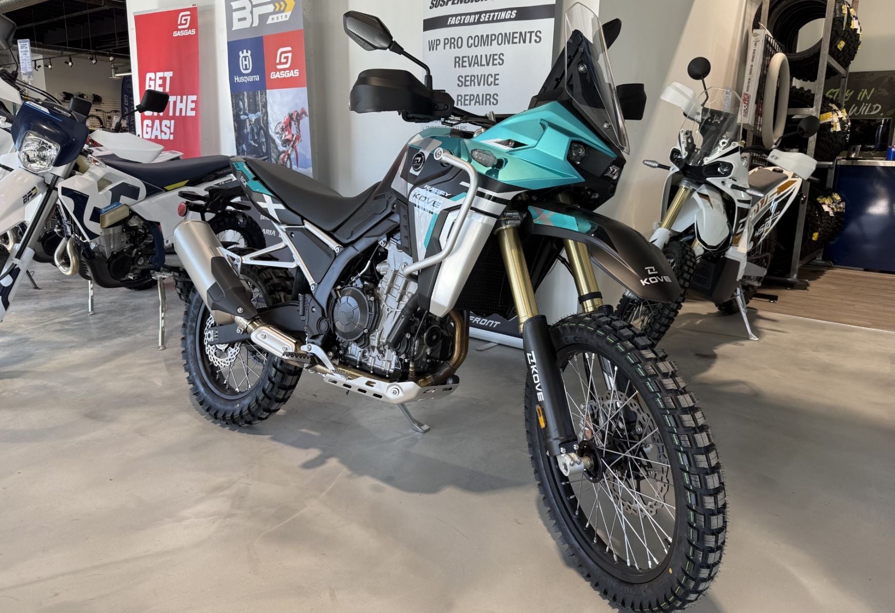 2026 KOVE 800X RALLY TEAL