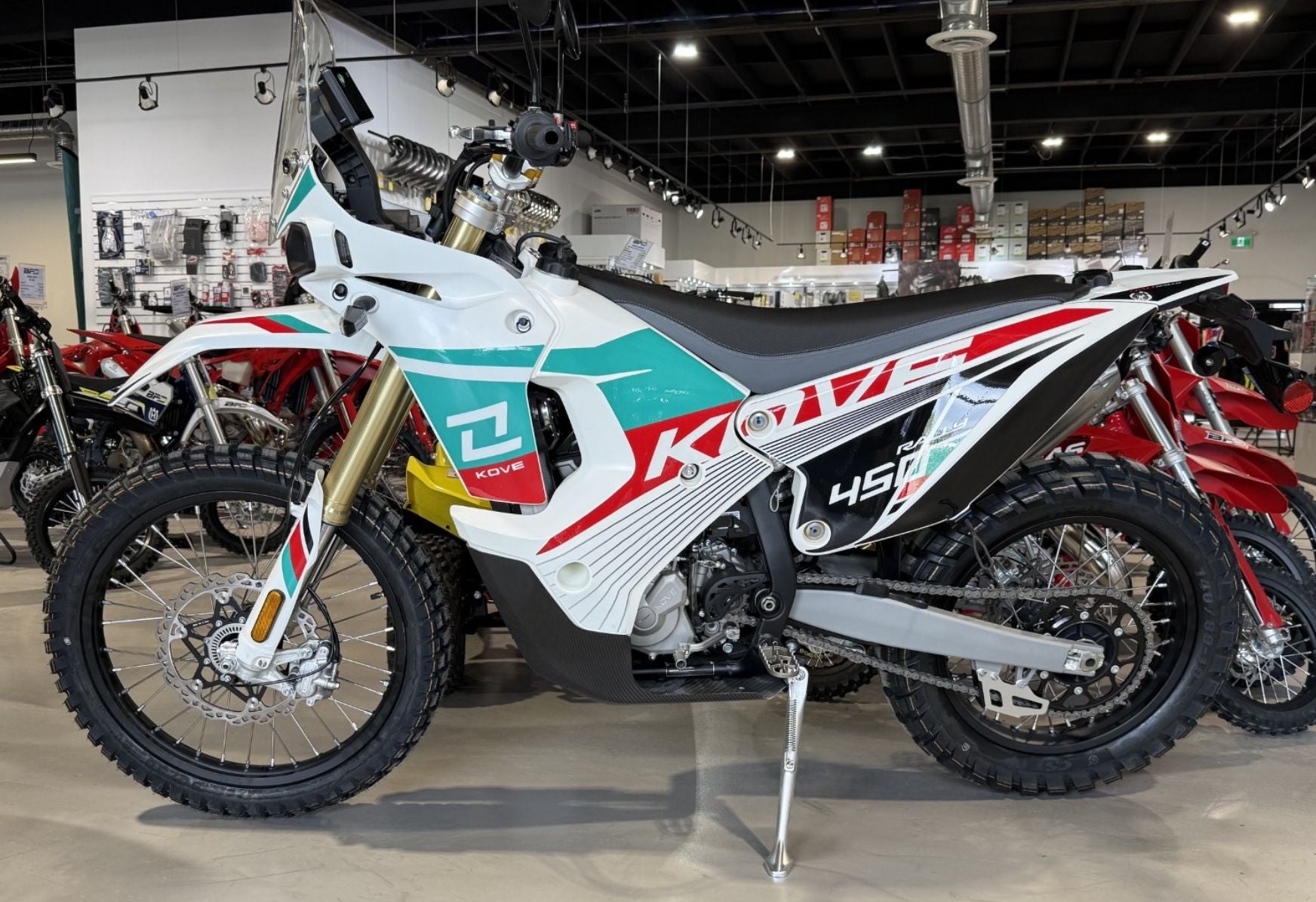 2025 KOVE 450 RALLY ADV STREET LEGAL (36" LOW SEAT)