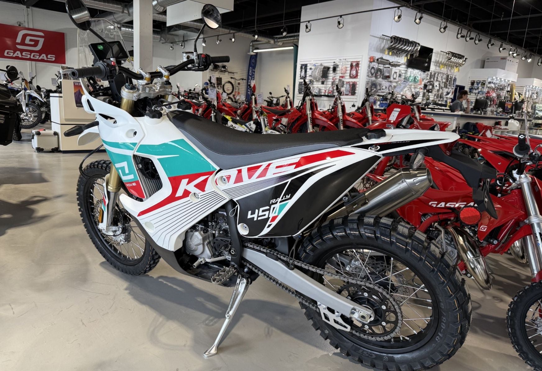 2025 KOVE 450 RALLY ADV STREET LEGAL (36" LOW SEAT)