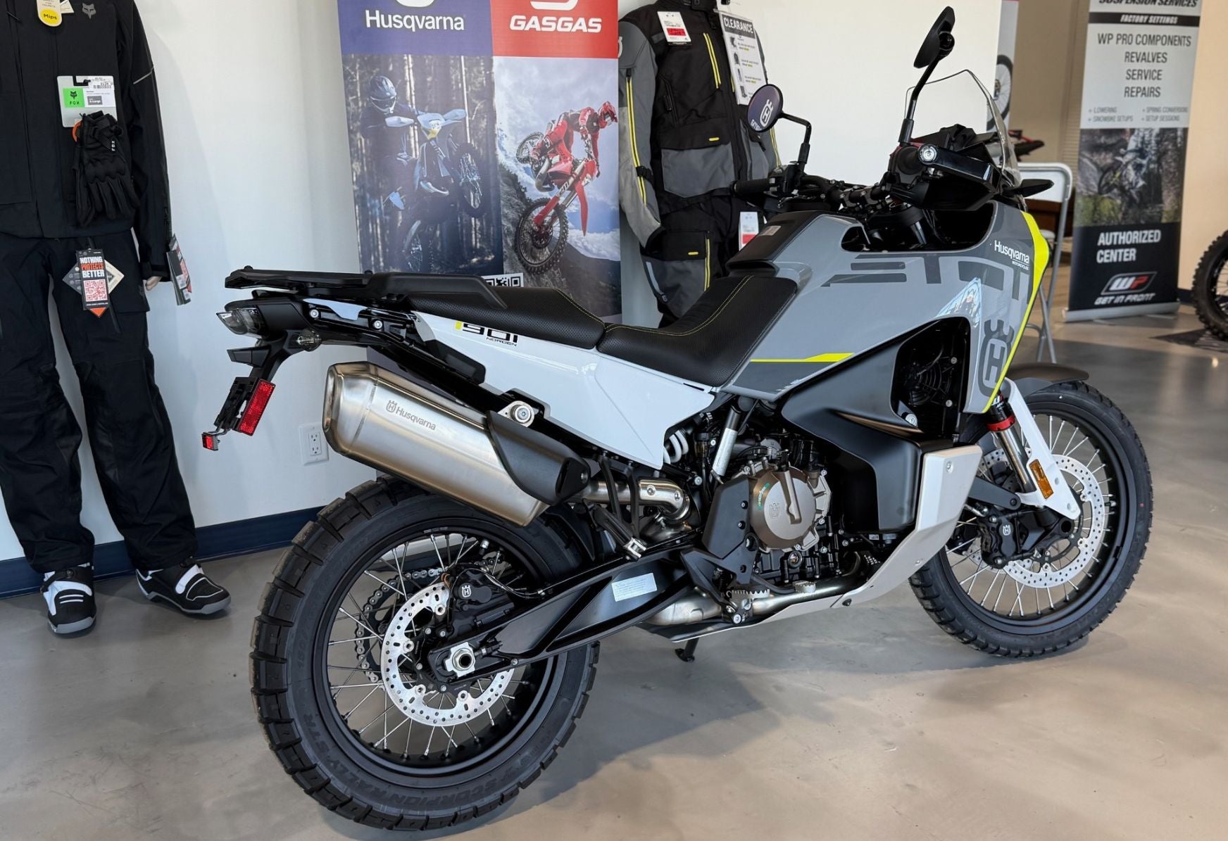 2025 Husqvarna Norden 901