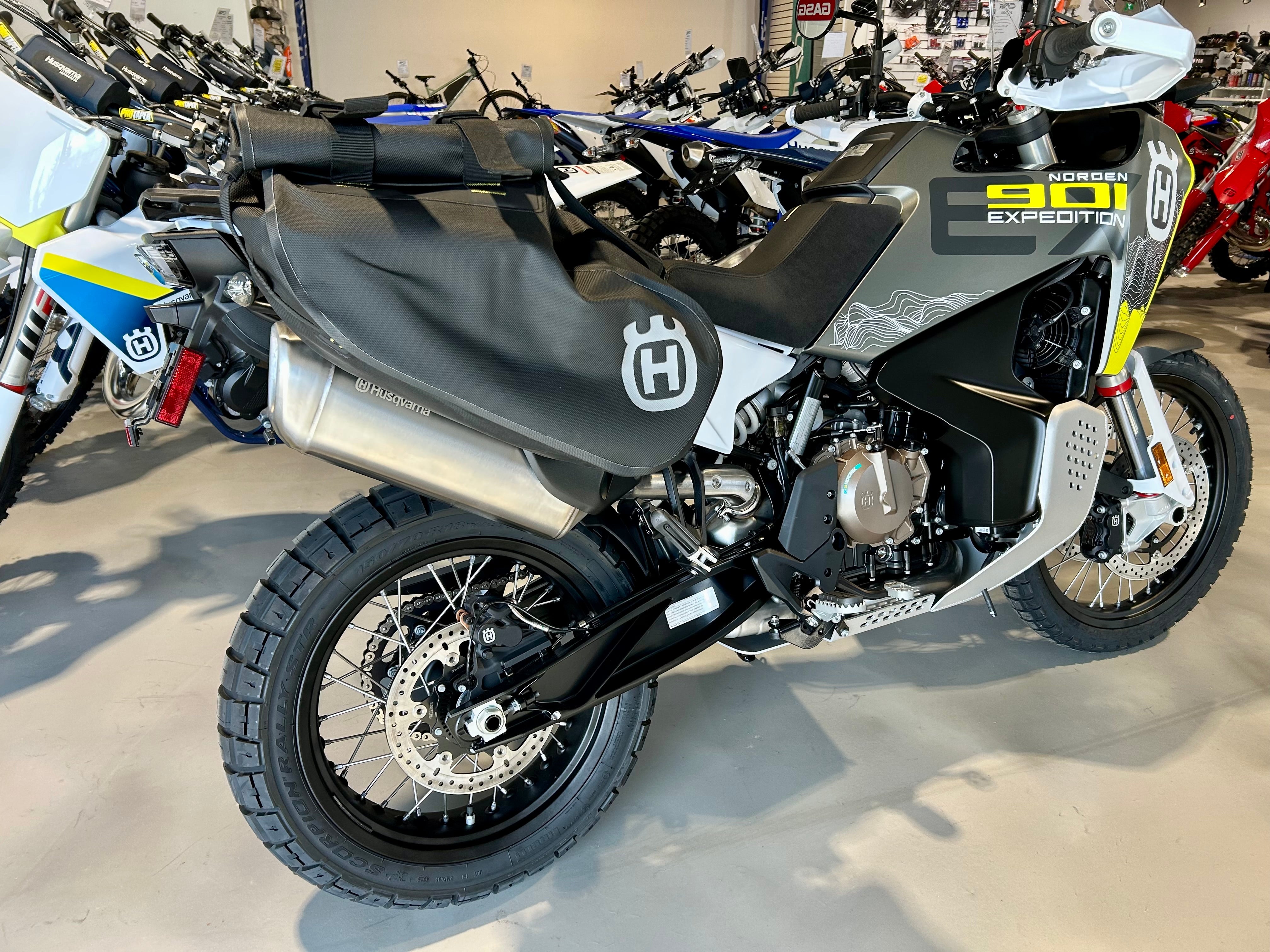 2027 Husqvarna Norden 901 Expedition
