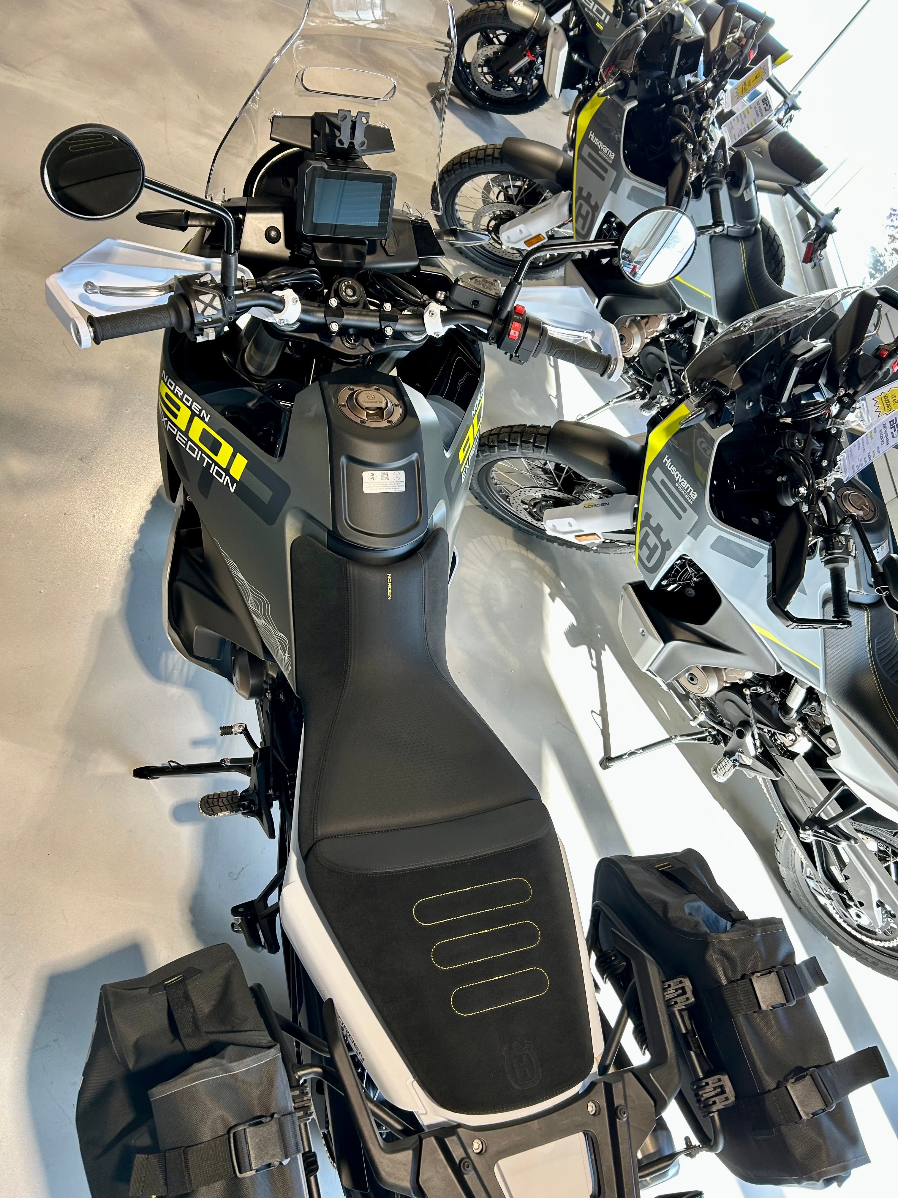 2027 Husqvarna Norden 901 Expedition