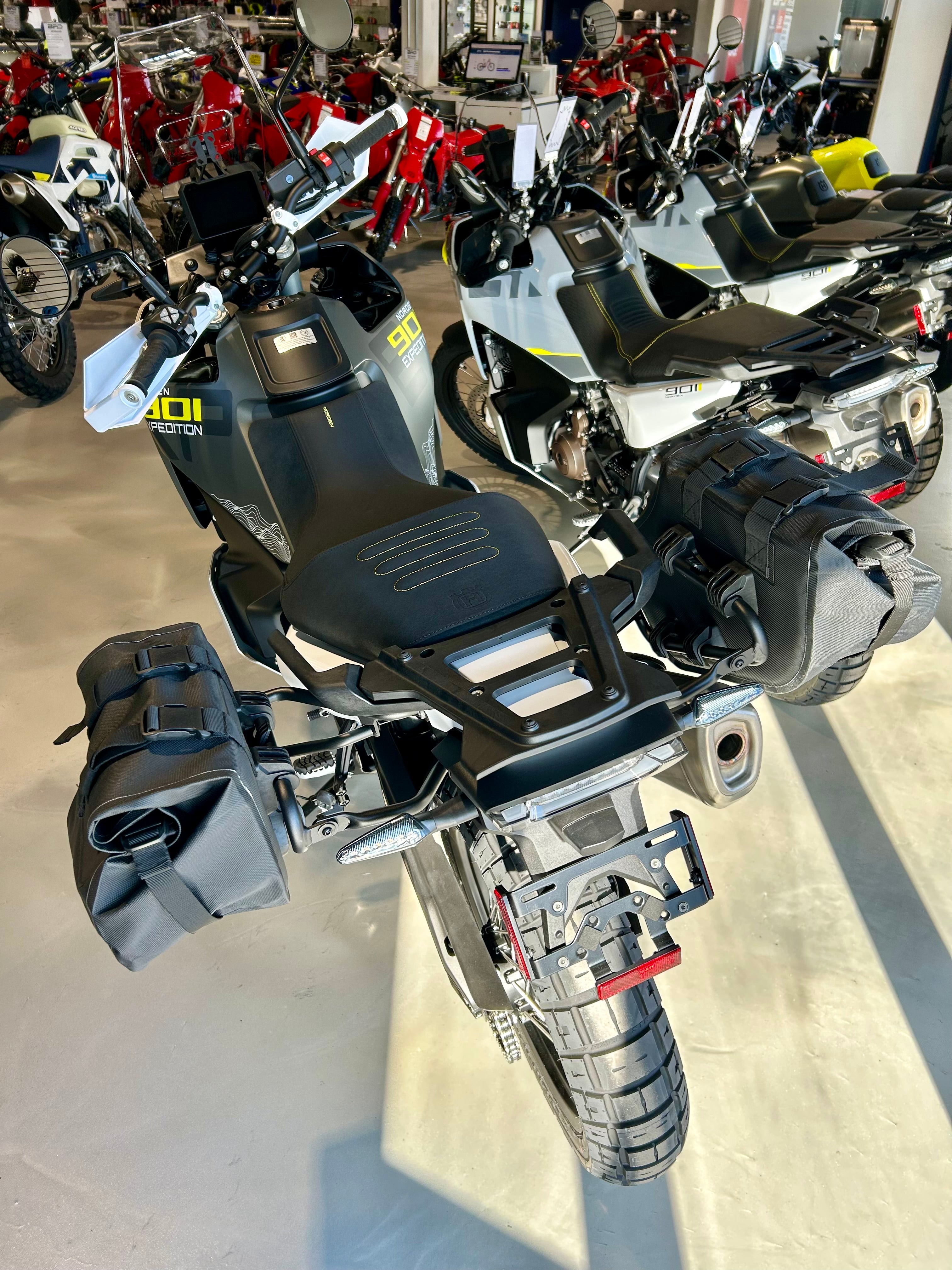 2027 Husqvarna Norden 901 Expedition