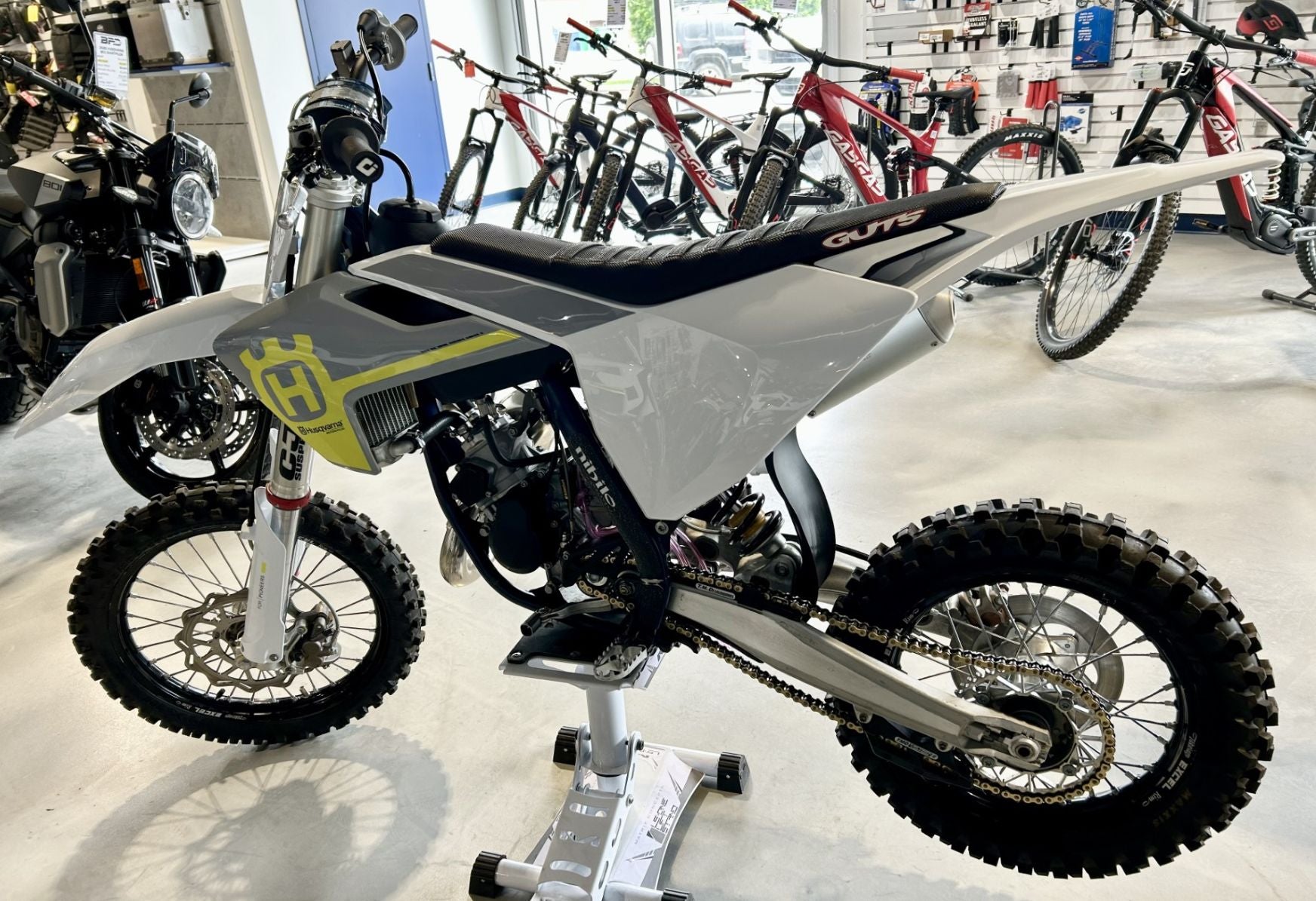2024 (PREOWNED) Husqvarna TC 85 17/14