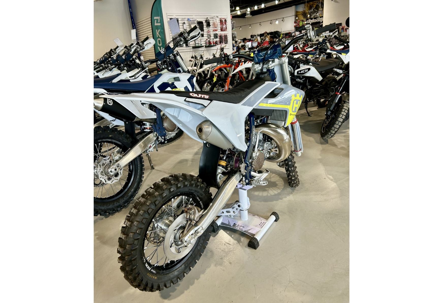 2024 (PREOWNED) Husqvarna TC 85 17/14