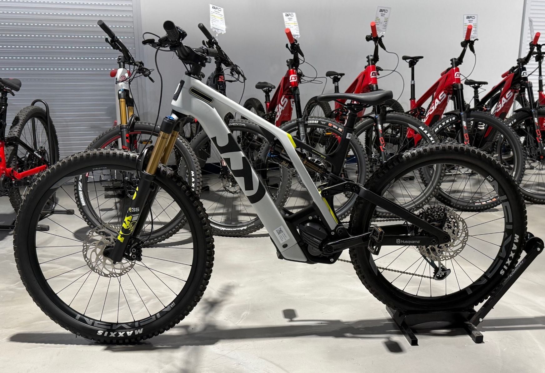 Husqvarna Mountain Cross MC6 E-Bicycle