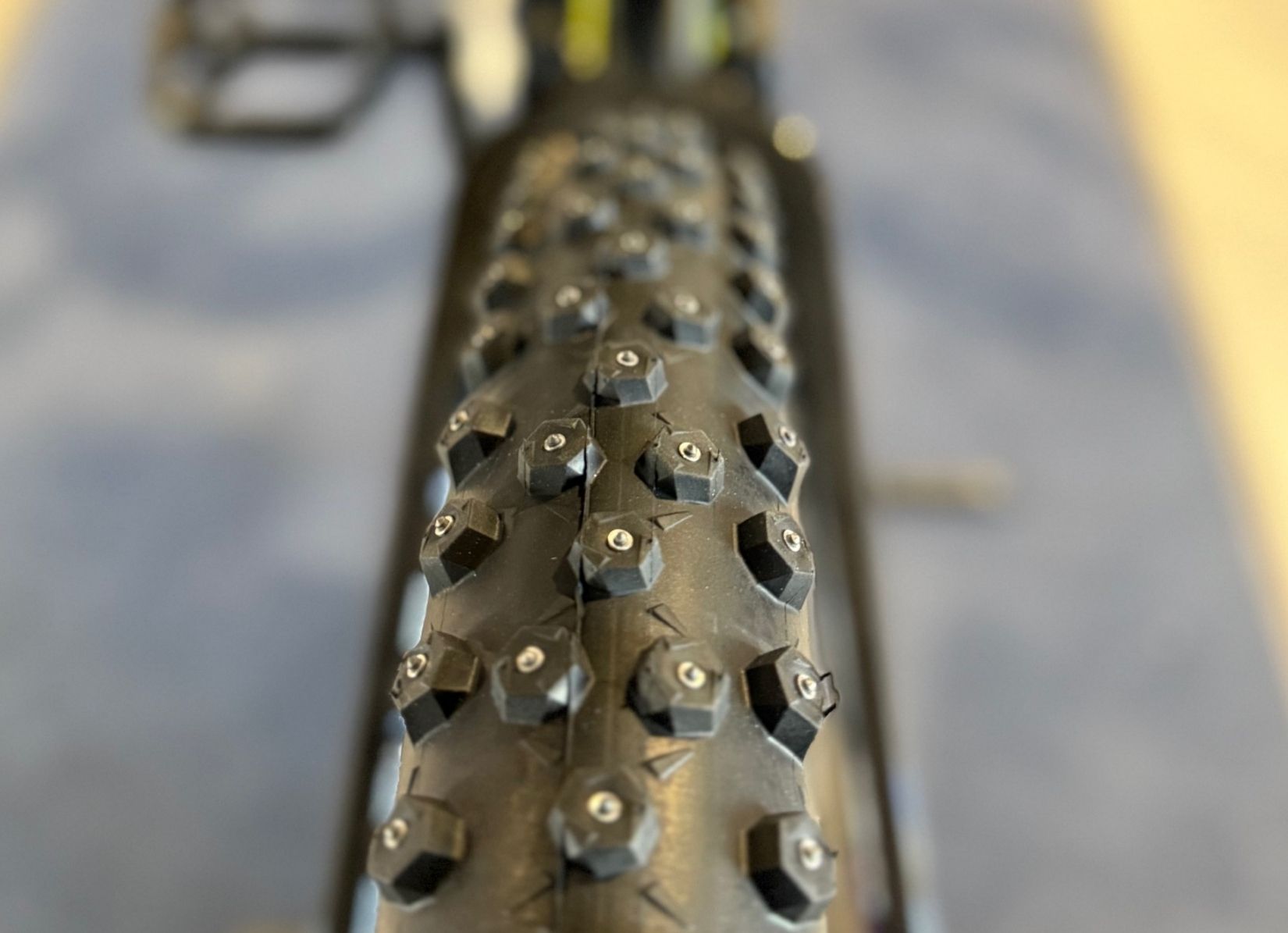 Husqvarna Mountain Cross MC4 E-Bicycle Winter Special