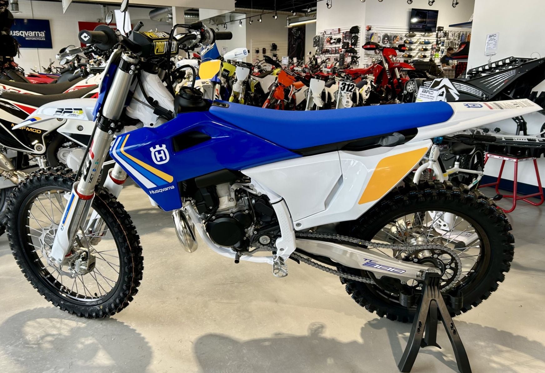 2025 Husqvarna TC 300 Heritage